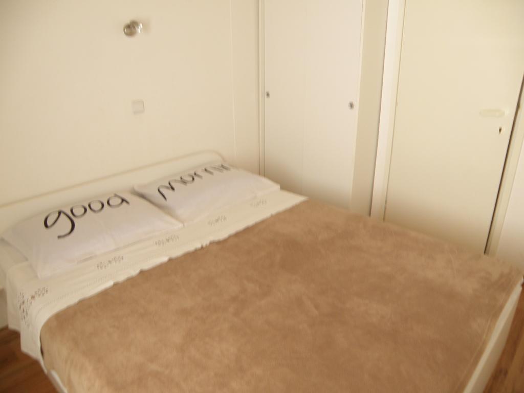 Apartment Amalija Primošten Zewnętrze zdjęcie