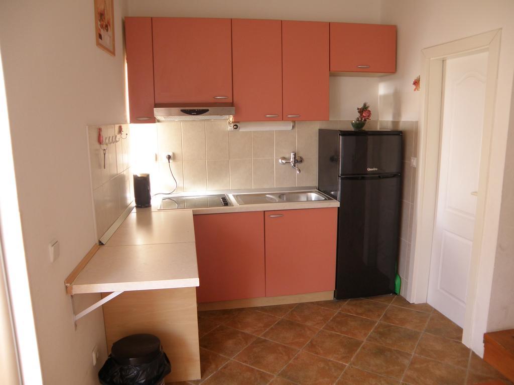 Apartment Amalija Primošten Zewnętrze zdjęcie